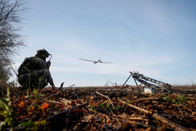 Ucrânia enfrenta nova fase da guerra: estradas 'blindadas' contra enxames de drones russos