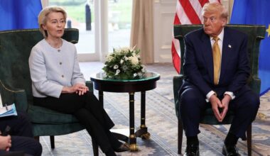 Zelensky e líderes europeus conversam com Trump antes de cimeira com Putin