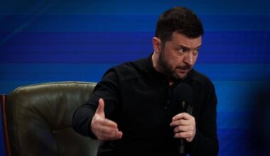 Zelensky diz estar a trabalhar para concretizar troca de prisioneiros com a Rússia