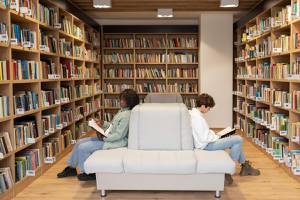 Pesquisa aponta que mais da metade dos brasileiros não lê livros — Rádio Senado