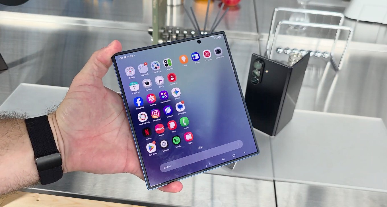 Galaxy Z Fold 7 com 512 GB de armazenamento aparece em oferta na Amazon - TudoCelular.com