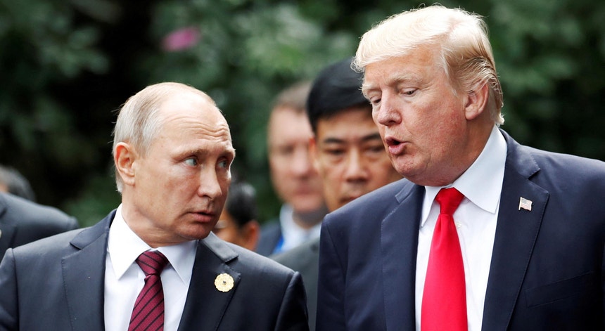 "Reunião bilateral do mais alto nível". Putin e Trump devem encontrar-se na próxima semana