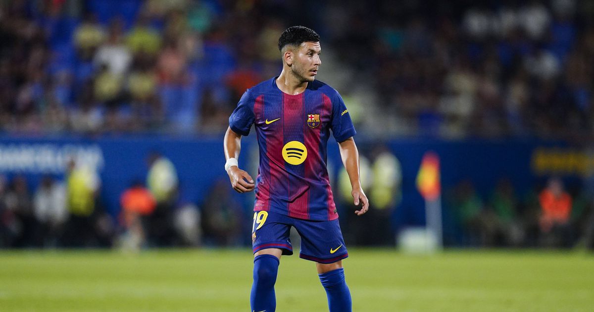 Ex-alvo do FC Porto acabou de chegar ao Barcelona e já pode sair
