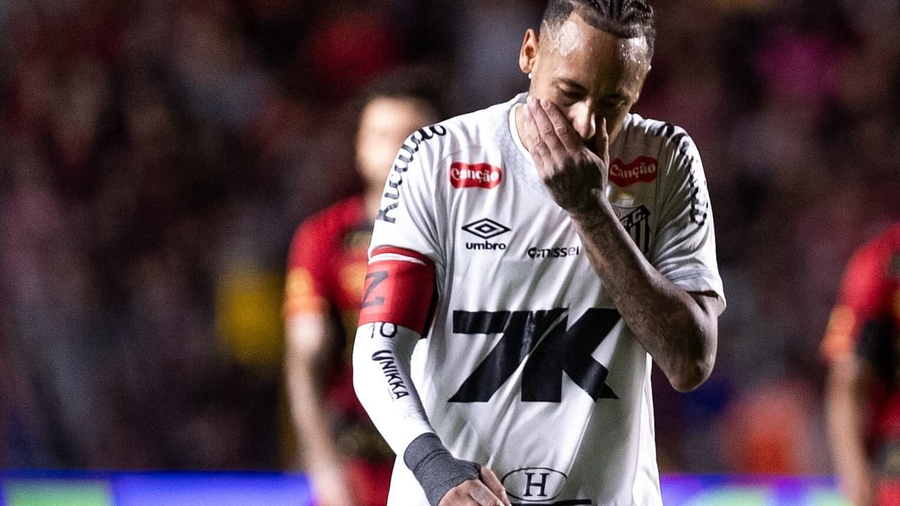 Torcedores do Estudiantes no jogo contra o Cerro Porteño