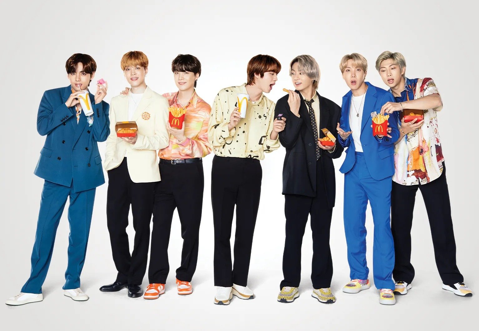 BTS Happy Meal TinyTAN Mc Donalds