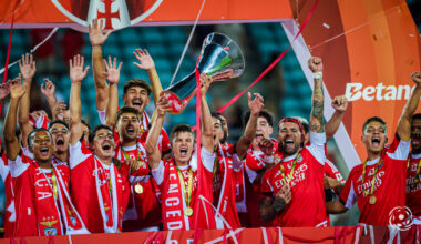 Benfica quer blindar jovem promessa com cláusula de 100 milhões de euros
