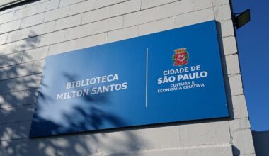 Biblioteca pública vai distribuir mais de 200 livros em São Paulo