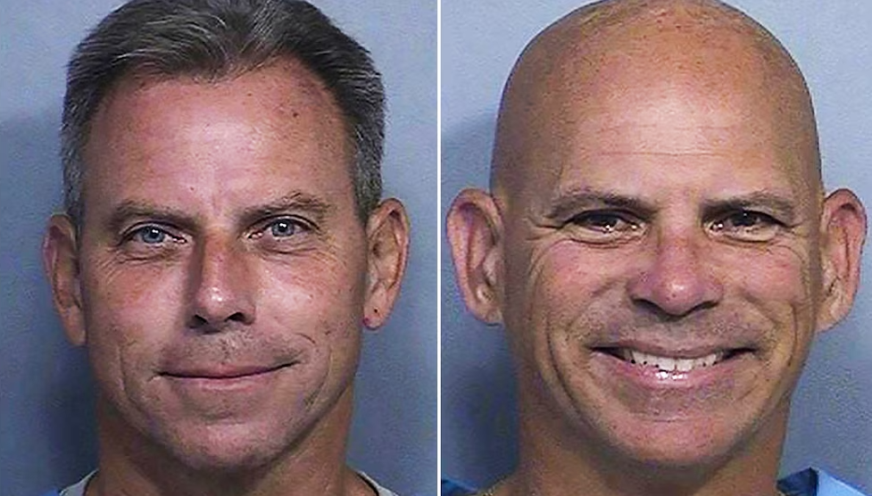 Arrancam hoje audiências para liberdade condicional dos irmãos Menendez após 35 anos de prisão. Um guia com tudo o que precisa saber
