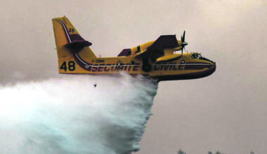 Aviões Fire Boss cedidos pela Suécia só chegam na segunda-feira