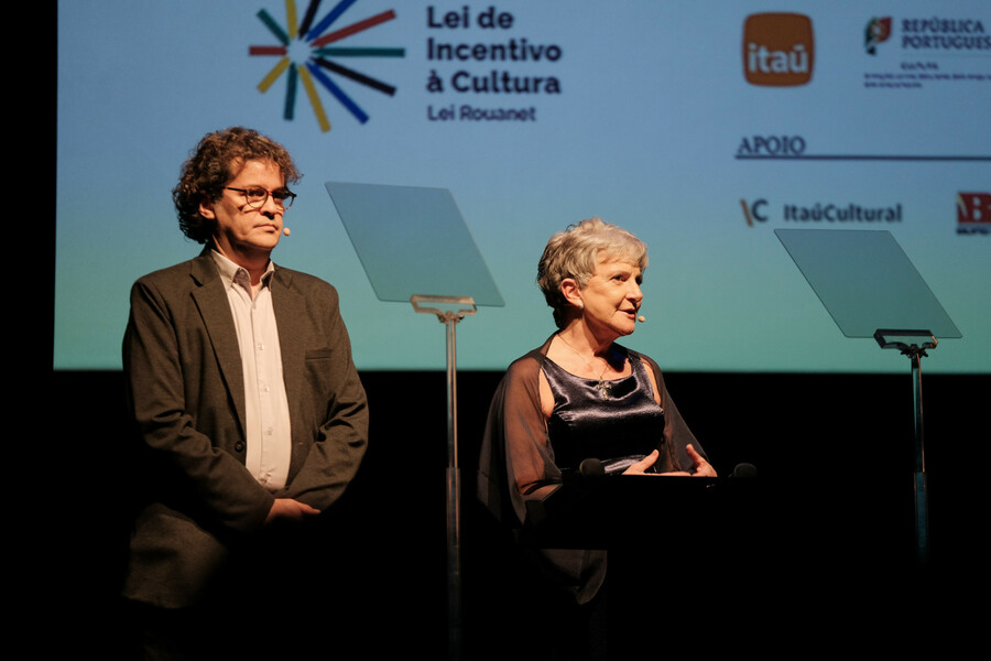 Manuel da Costa Pinto e Selma Caetano apresentaram o Prêmio Oceanos 2024 © Agência Ophélia