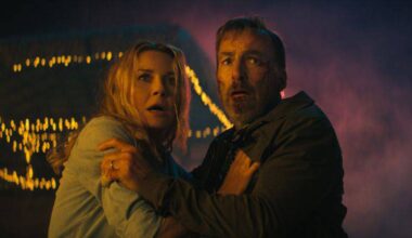 Anônimo 2 | Connie Nielsen compara filme com Sr. e Sra. Smith; entenda
