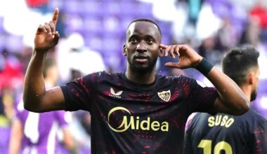 O pormenor no contrato de Dodi Lukebakio que pode ajudar o Benfica a fechar a contratação