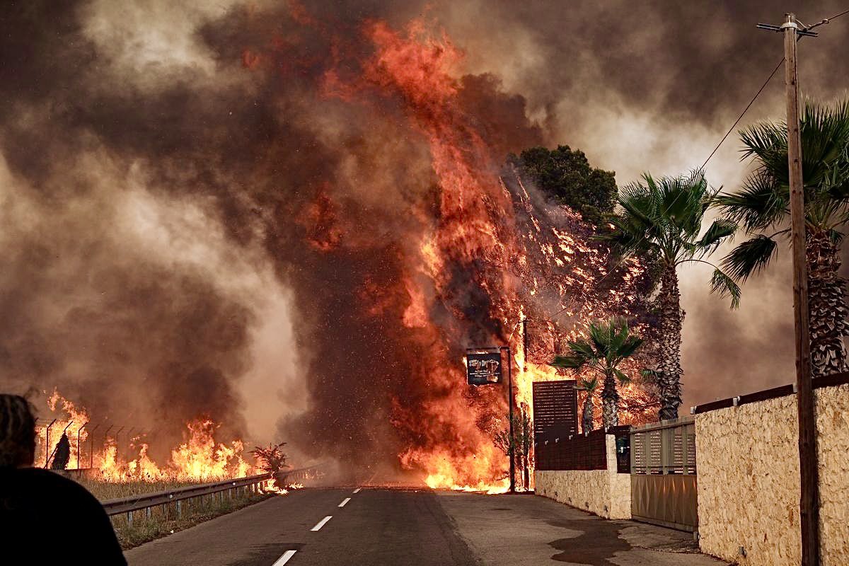 Incêndios: Linha da Beira Baixa, A23 e EN18 estão interditadas