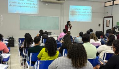 Enfermeiros da Atenção Básica recebem capacitação sobre doença do pé em Feira de Santana