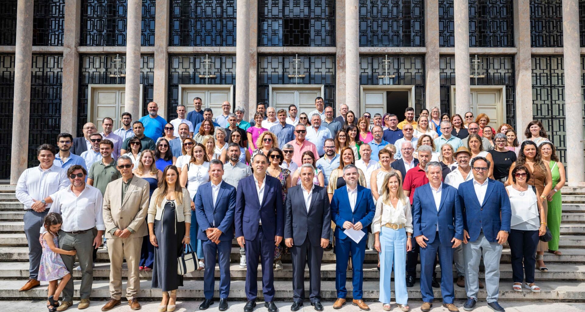 Ponta Delgada. Pedro Nascimento Cabral entrega "lista coesa para trabalho de proximidade"