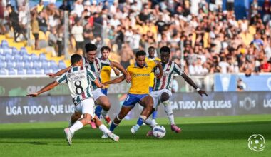 Estoril Praia x Estrela da Amadora teve 6 substituições para cada equipa: eis o motivo
