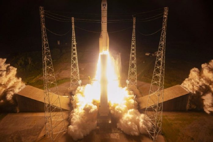Satélite Sentinel-5A da UE para monitorar qualidade do ar foi lançado com sucesso