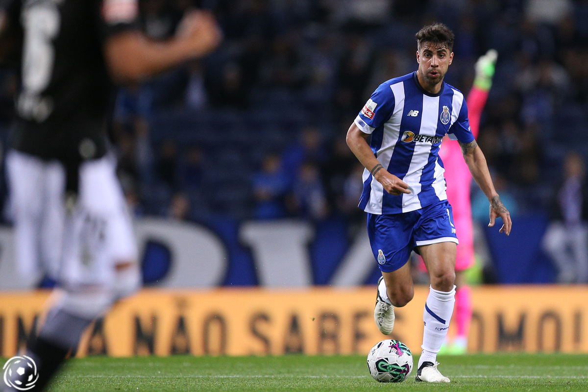 Fábio Cardoso deixa o FC Porto para reforçar o Sevilha