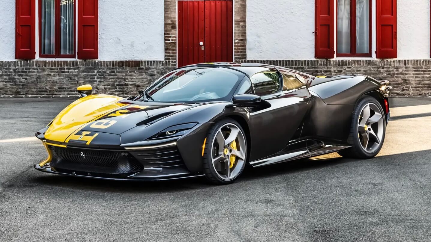 Os 10 automóveis mais caros em leilão no Monterey Car Week 2025