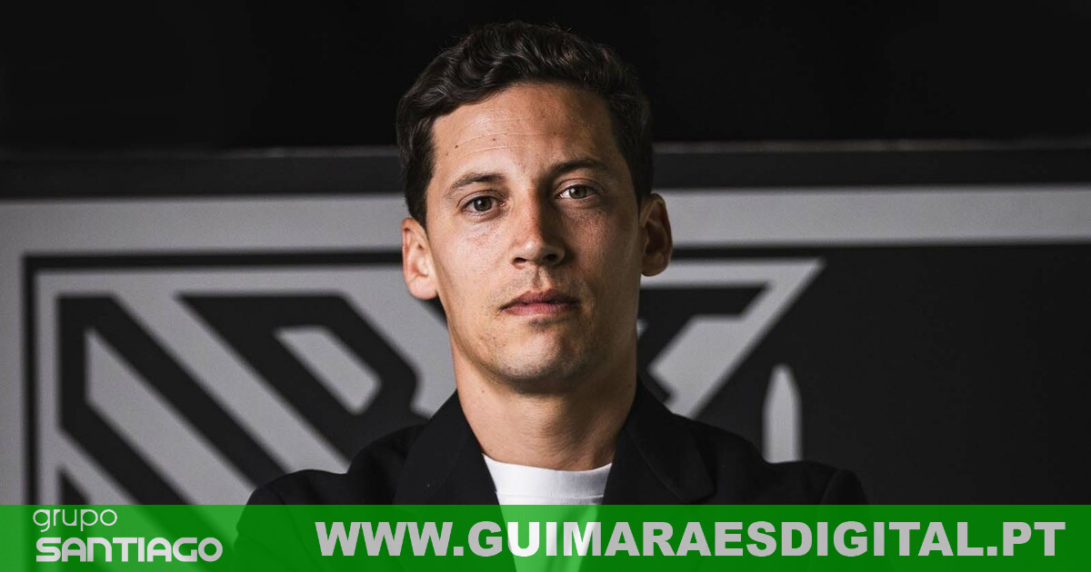 "Não fomos dignos de representar o Vitória na 2ª parte"