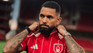 Oficial: Douglas Luiz consegue os seus intentos: força saída e assina pelo Nottingham Forest - Premier League