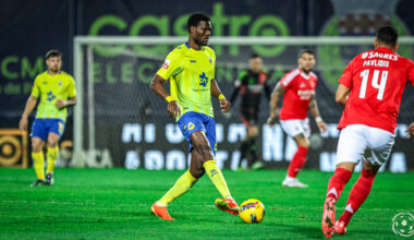 Arouca encaminha venda de Mamadou Loum para o Sporting Gijón e FC Porto também lucra com o negócio