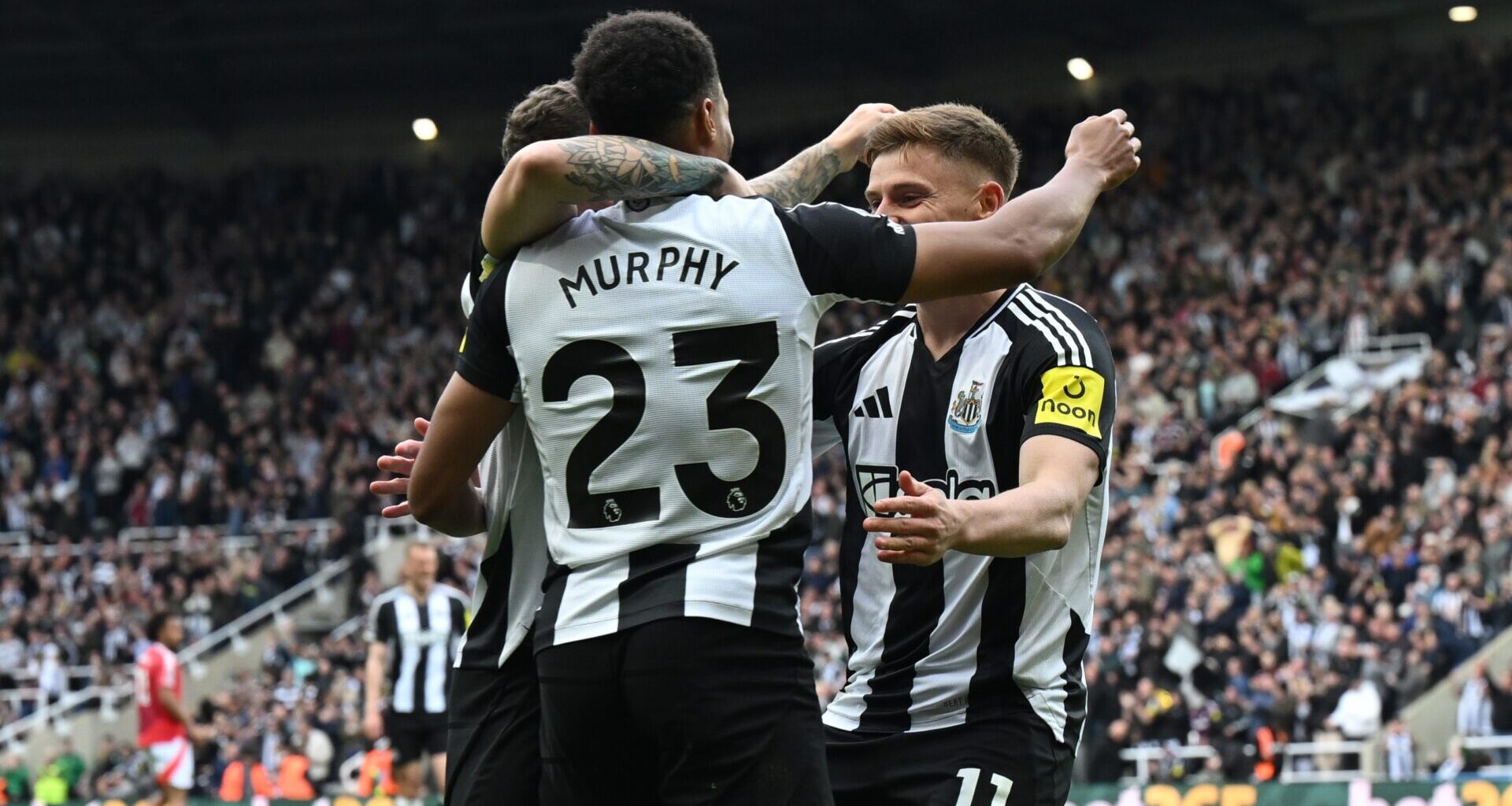 Newcastle "esquece" Samu e Pavlidis e abre negociações com avançado do PSG