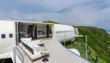Gigante portuguesa dos autoclismos equipa Boeing transformado em hotel de luxo na Indonésia