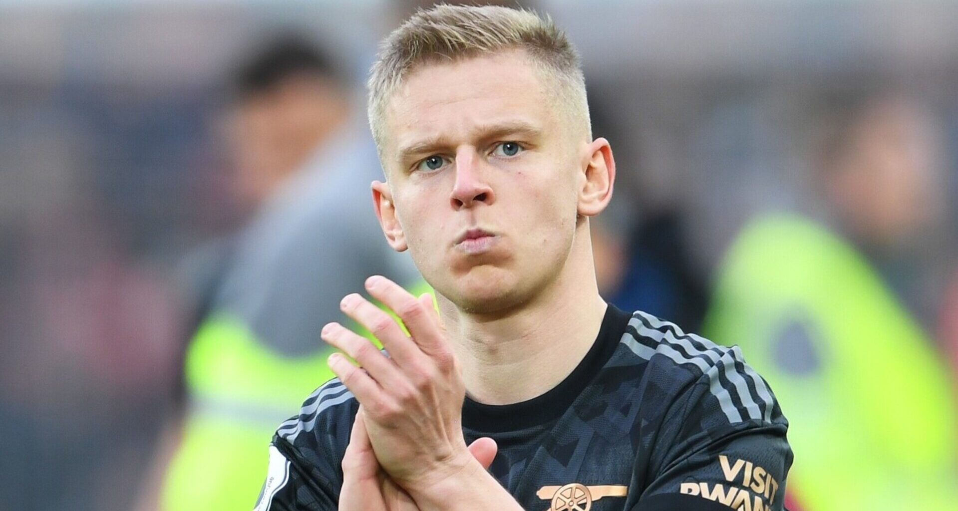 FC Porto em negociações para contratar Oleksandr Zinchenko junto do Arsenal