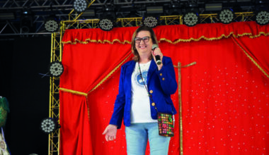 Patrona da Feira do Livro fala sobre o evento que coordenou durante 15 anos
