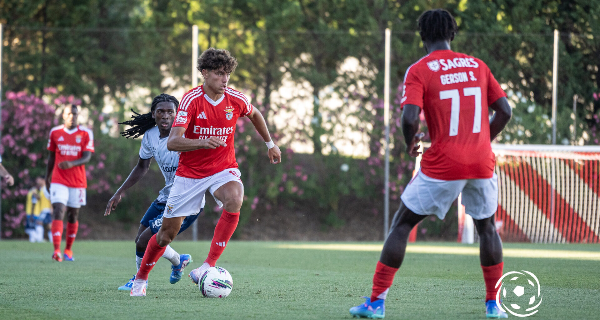Rafael Luís deixa Benfica e está a caminho de França por empréstimo