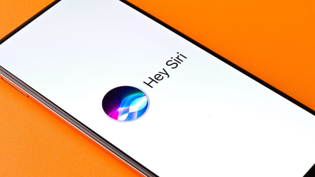 Apple pode lançar a Siri mais inteligente da história com ajuda do Google