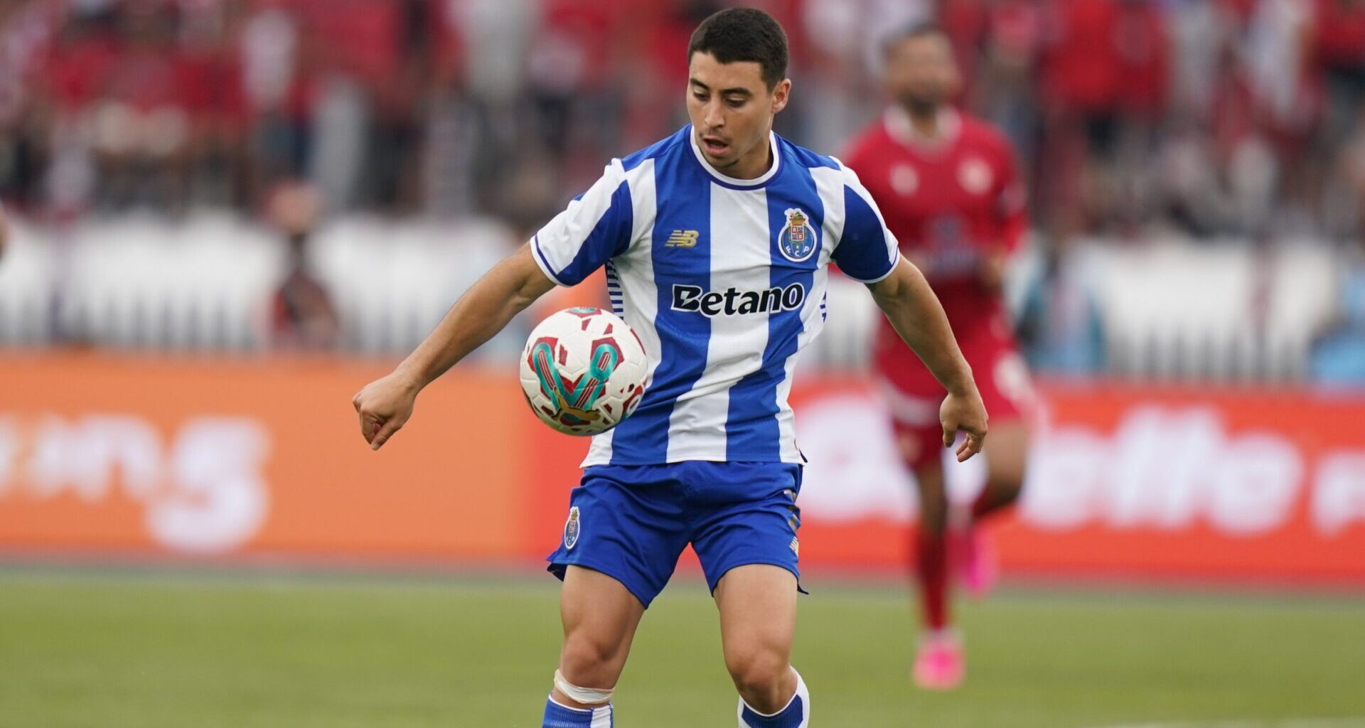 Vasco Sousa vai deixar o FC Porto por empréstimo e tem 4 interessados na Primeira Liga