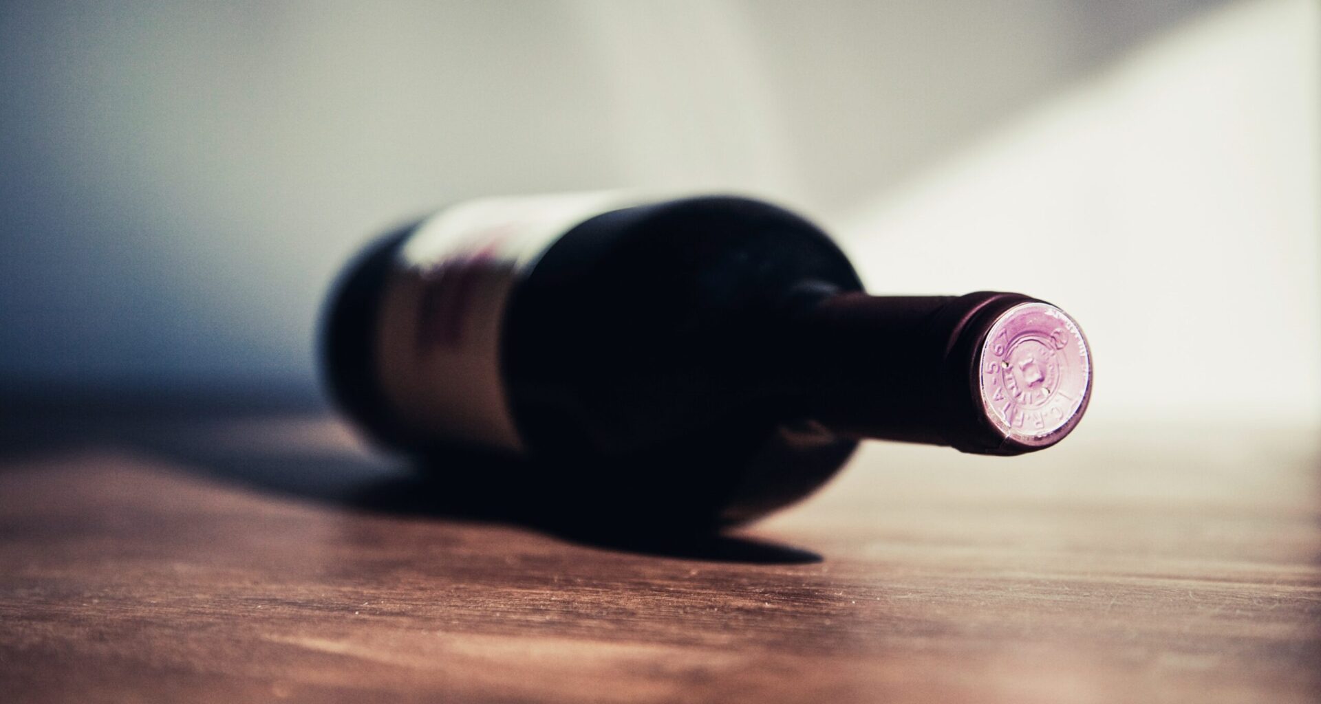 Esta é a lista definitiva dos 50 vinhos mais caros da atualidade (e há portugueses na lista)