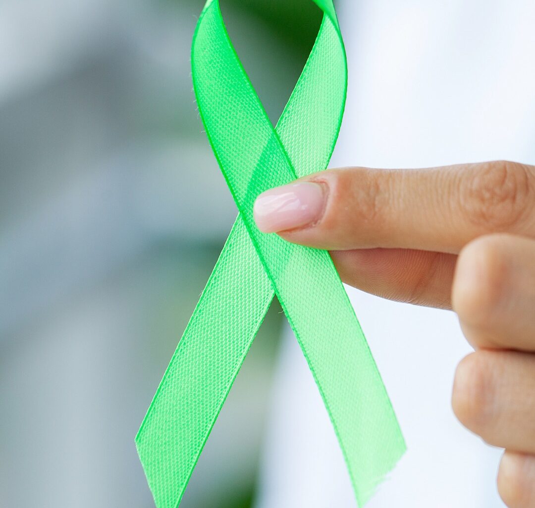 AGOSTO VERDE CLARO: CAMPANHA DE COMBATE AO LINFOMA ACENDE ALERTA PARA NÓDULOS NO PESCOÇO, AXILAS E VIRILHA