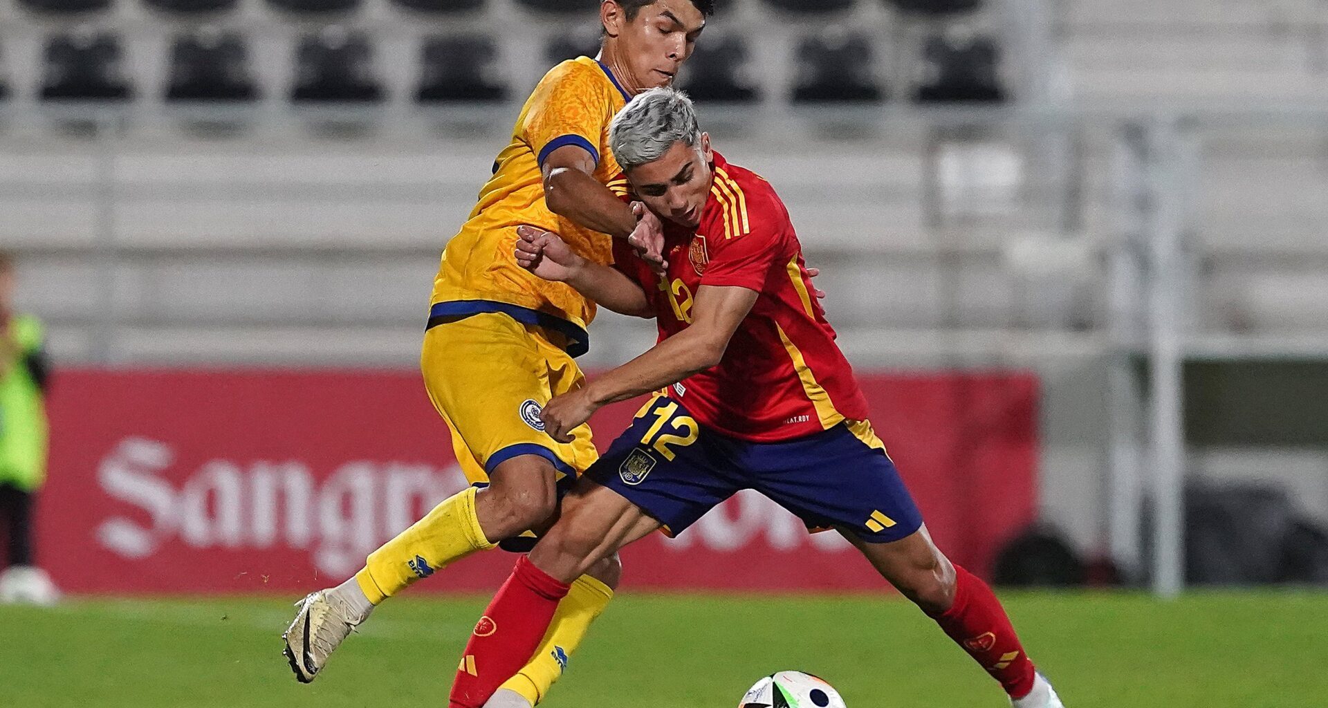 Sporting tem concorrência da Premier League por Yeremay Hernández e já conhece o preço do extremo