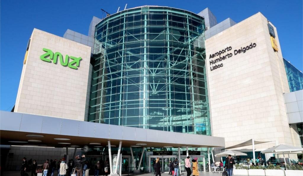 Vão entrar em vigor novas regras nos aeroportos portugueses a partir de outubro. Saiba o que vai mudar