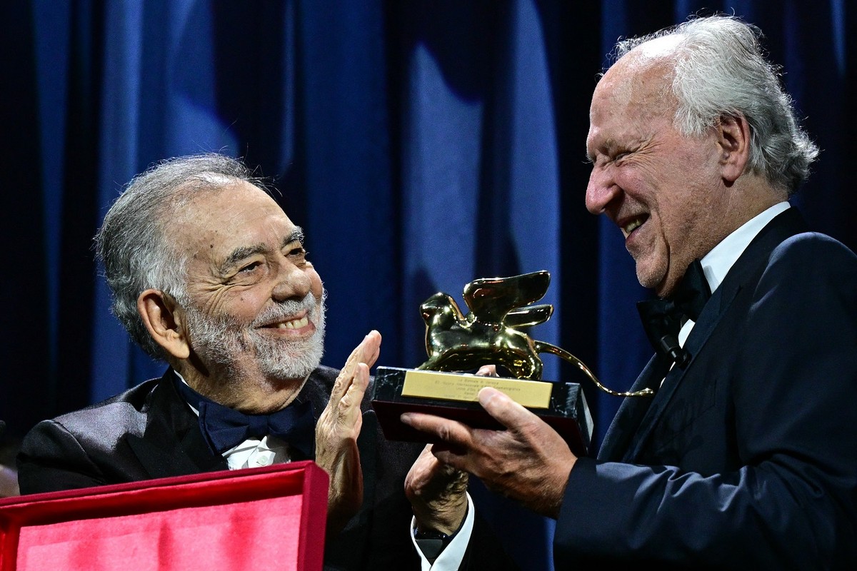No Festival de Veneza, Werner Herzog recebe Leão de Ouro por sua trajetória no cinema
