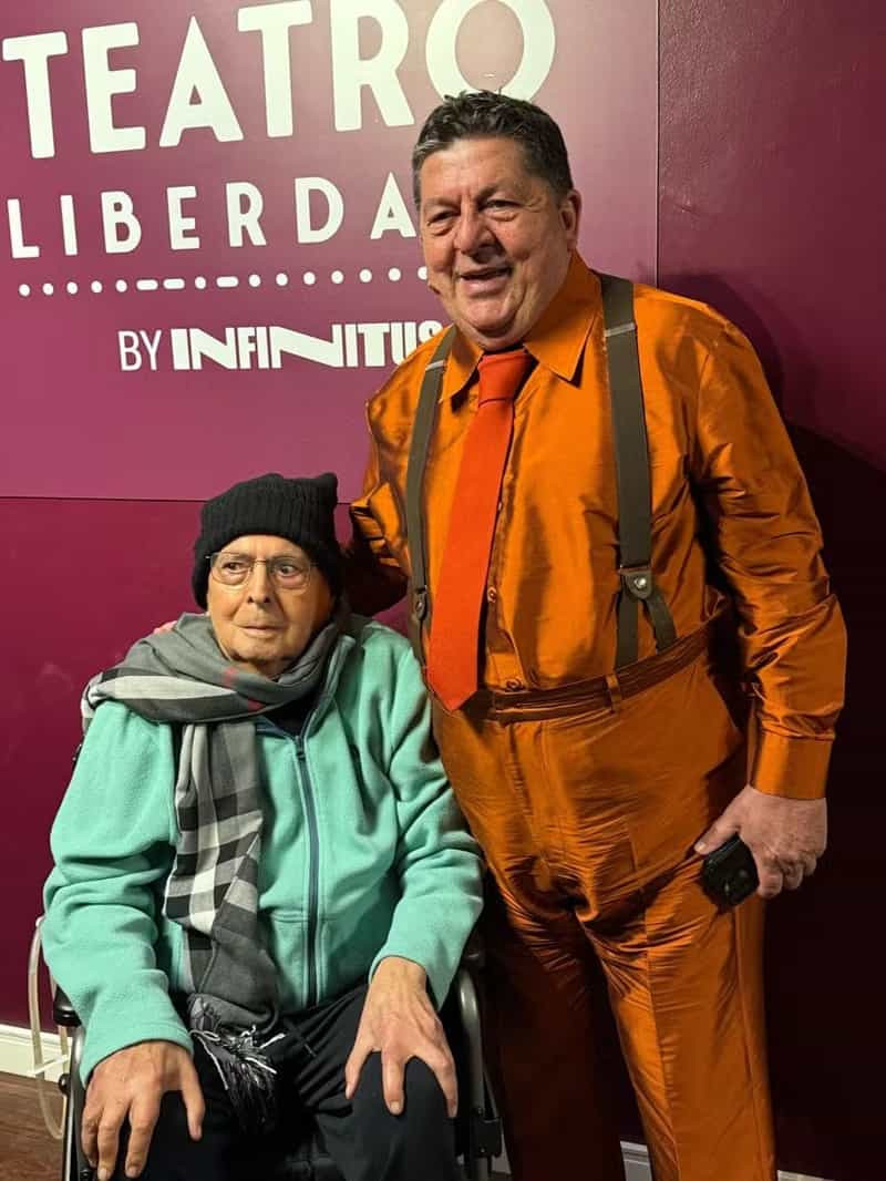 Benedito Ruy Barbosa, aos 94 anos, faz rara aparição após passar 1 mês internado
