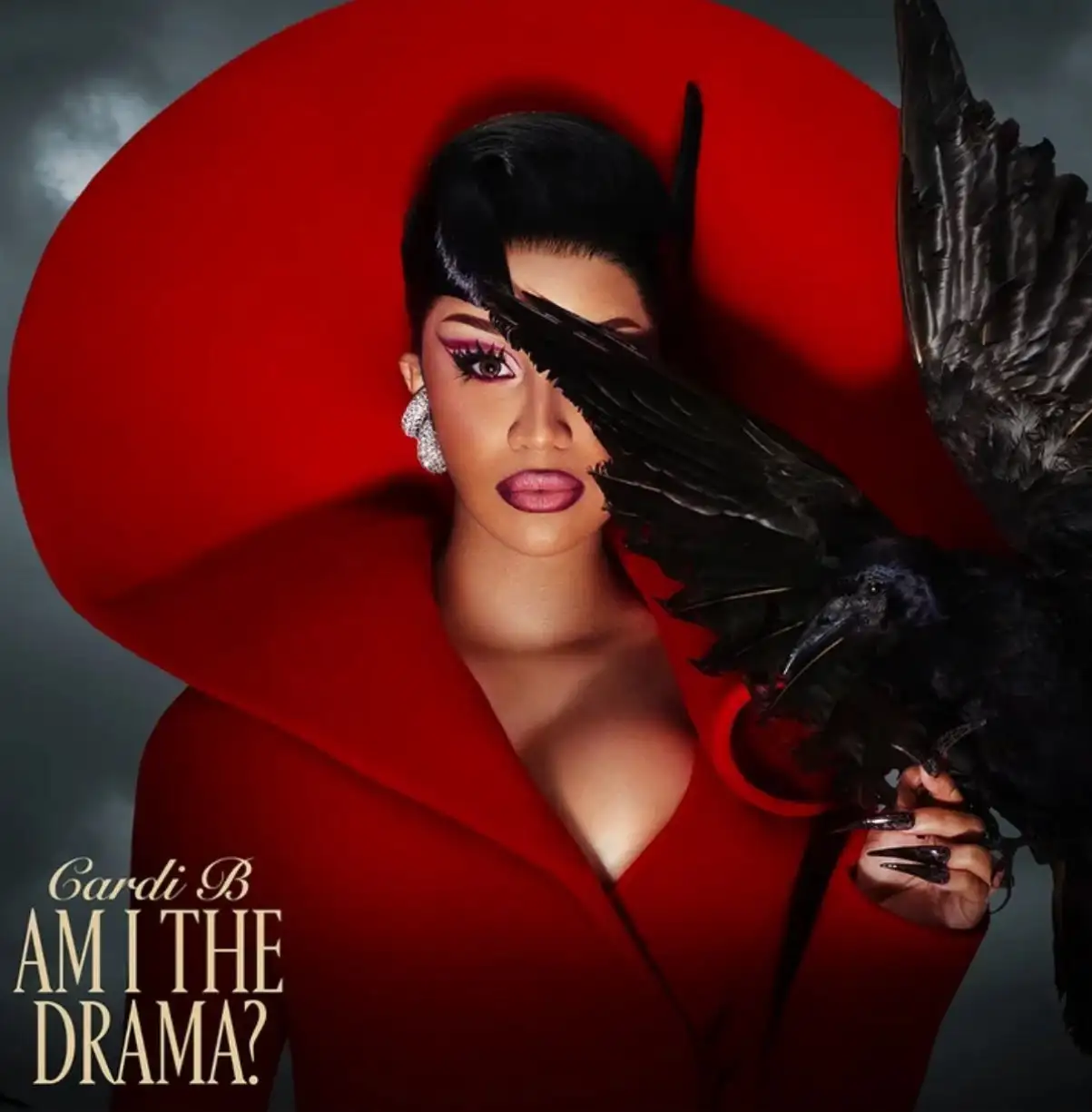 Após pedir desculpas à gravadora, Cardi B anuncia álbum novo para setembro