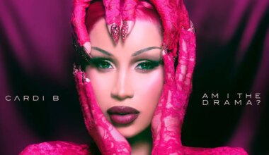Cardi B implora para fãs comprarem box de álbum novo: "apoiem uma mãe solo trabalhadora"