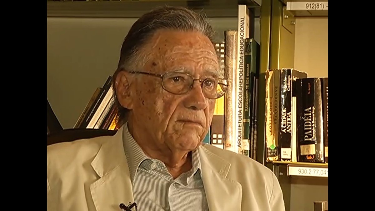 Morre, aos 100 anos, o arquiteto Carlos Alberto Cerqueira Lemos, responsável pela construção do Copan