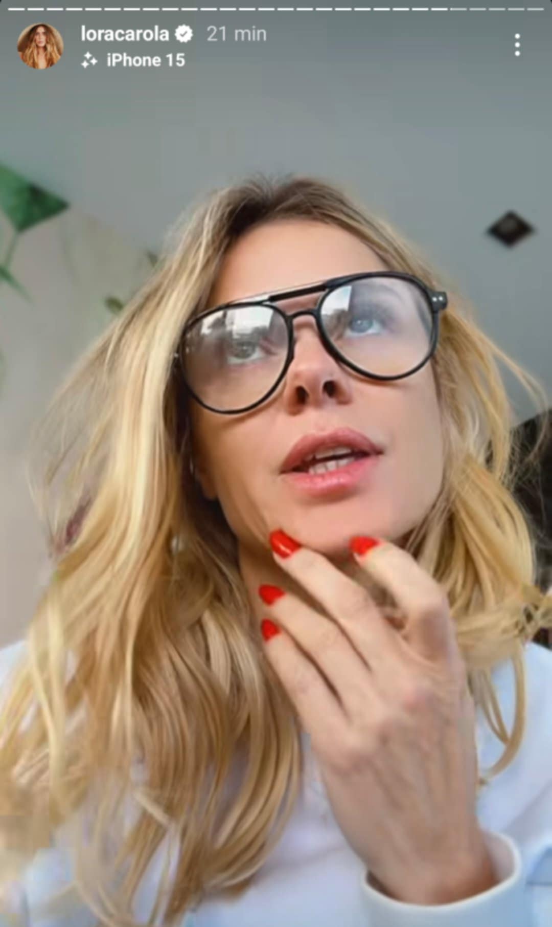 Carolina Dieckmmann rebate críticas sobre o 'bolo' do filho