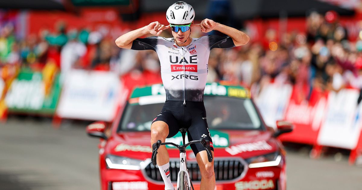 Vuelta: Juan Ayuso renasce das trevas e João Almeida sobe ao pódio