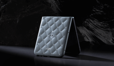 Cristais Swarovski e acabamentos luxuosos adornam uma nova edição exclusiva do Motorola Razr - Equipamentos