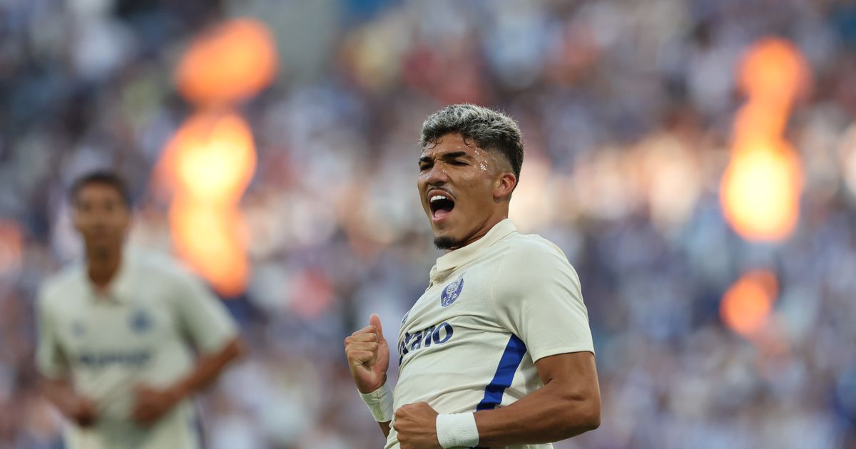 FC Porto-Casa Pia: os onzes para o jogo no Dragão