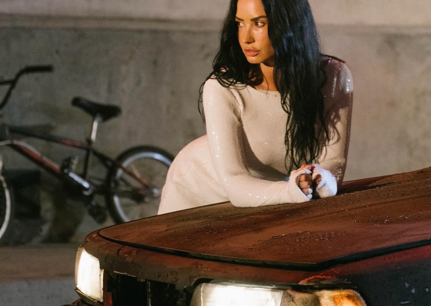 Demi Lovato lança single 'Fast', e fãs reagem ao videoclipe: 'Lendária' - Gshow