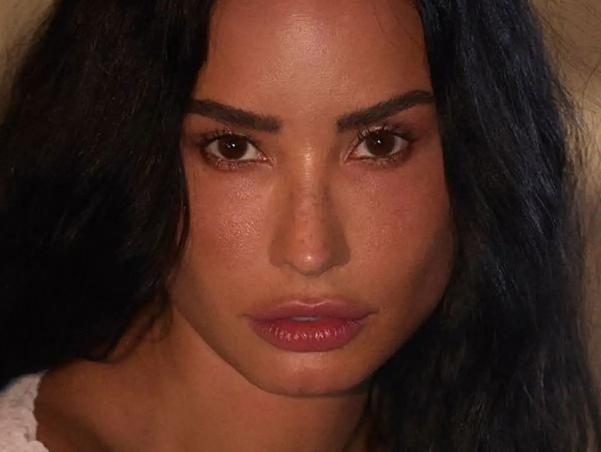Revelado número de streams de "Fast" da Demi Lovato na semana de lançamento