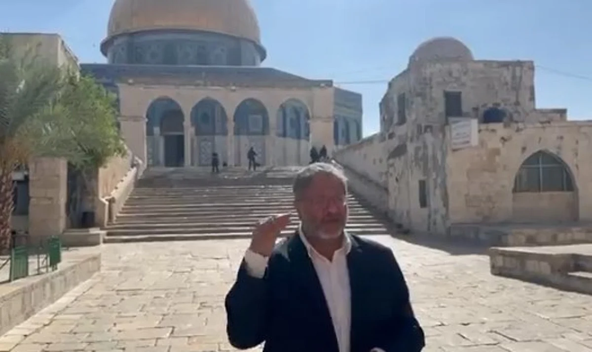 Ministro da extrema-direita israelita quebra acordo com oração junto à mesquita de Al-Aqsa