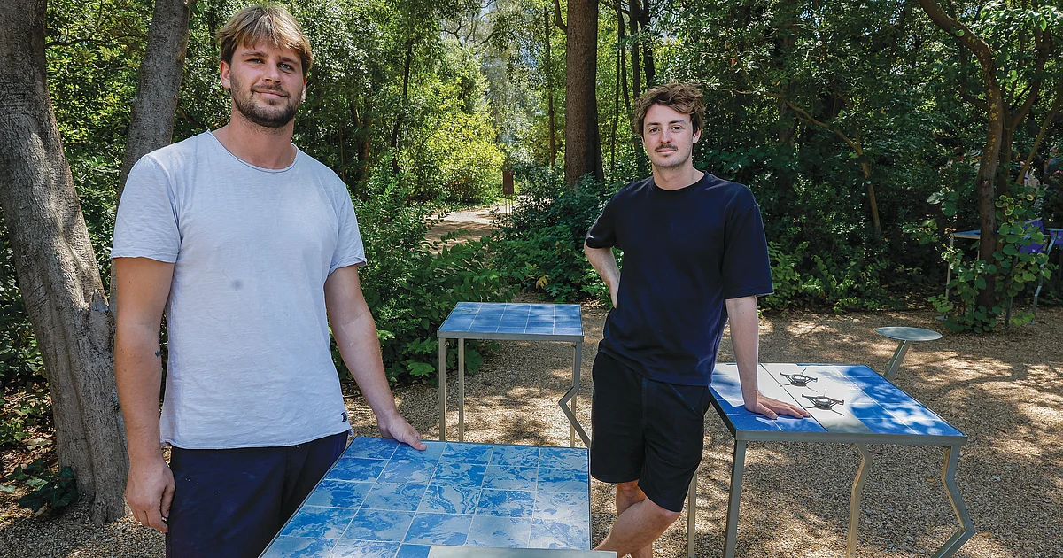 Os arquitetos suíços que fazem azulejos a partir de algas e conchas de ostra